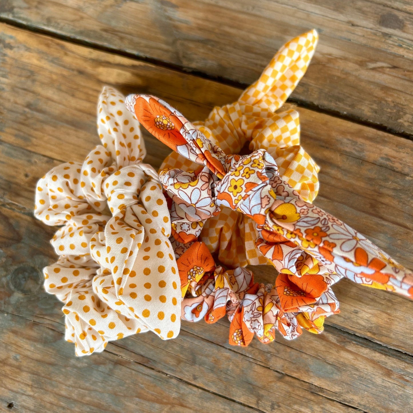 Vintage Polka Dot Scrunchie Hair Tie